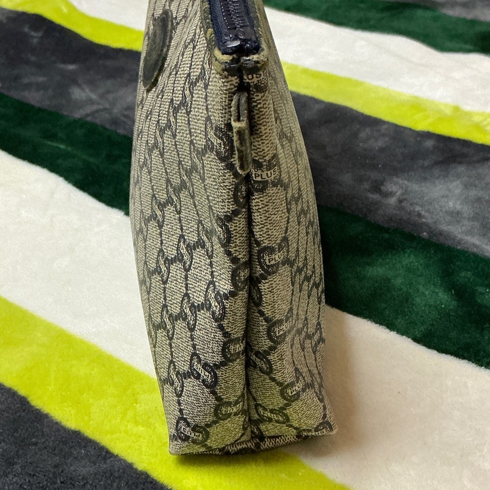 Rare Gucci Plus Beige and Blue Signature Pouch/Clutch - Picture 5 of 15